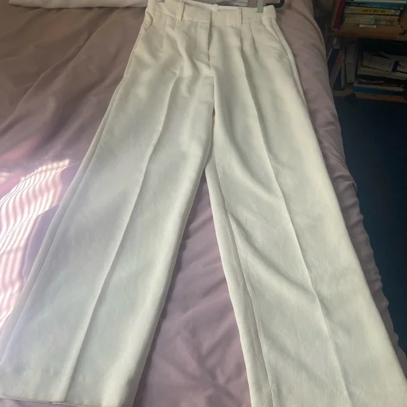 Aritzia-Wilfred-The Effortless Pant - Picture 5 of 5